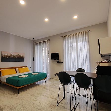 Lily Apartments Palermo Exteriör bild